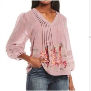 Fig & Flower Pink Embroidered Boho Blouse Large Anthropologie Style Pintuck Top
